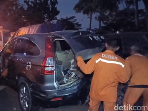 4 Fakta Kecelakaan Purnawirawan TNI Tewas Ditabrak Truk di Tol Cipularang