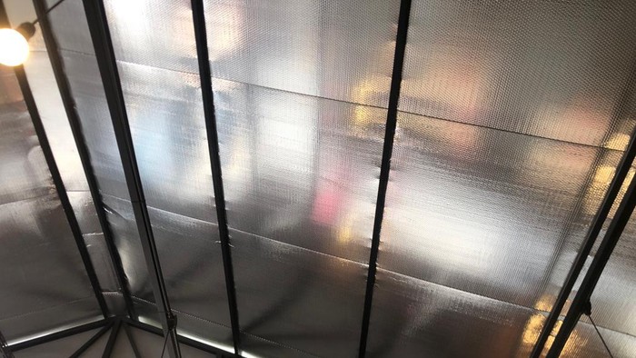 Lapisan Aluminium Foil Pada Atap