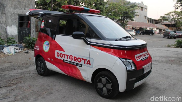 Mobil Dottoto ta' Makassar.