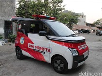 Melihat Mobil Dottorota Makassar yang Layani Kesehatan Warga di Lorong