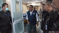 Pemeriksaan kesehatan dilakukan sebagai syarat pendaftaran capres 2024 di KPU RI. 