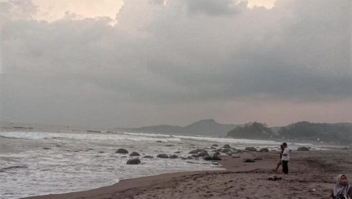 Pantai Sunset Sukabumi