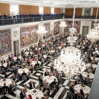 Tak heran pula bisa hari jadinya dirayakan secara besar-besaran dan bertabur para bangsawan. Kerajaan Denmark menggelar selebrasi tersebut di Istana Christiansborg, Copenhagen, pada Minggu (15/10/2023). (Foto: Mads Claus Rasmussen/Ritzau Scanpix via AP)