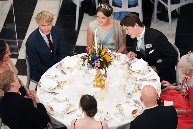 Pada 14 November mendatang, Pangeran Christian akan menghadiri pertemuan pemerintahan yang masih menjadi bagian dari rangkaian selebrasi ulang tahunnya. Dalam kesempatan tersebut, ia akan dideklarasikan sah untuk bergabung dengan parlemen Denmark. (Foto: Mads Claus Rasmussen/Ritzau Scanpix via AP)