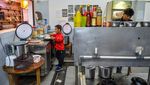 Potret Pegawai Disabilitas di Restoran