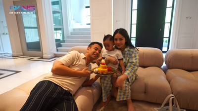 Ultah Pernikahan ke-9, Raffi-Nagita dapat Nasi Kuning dari Rayyanza