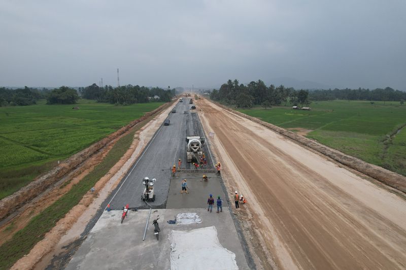 Ruas jalan tol Padang-Sicincin