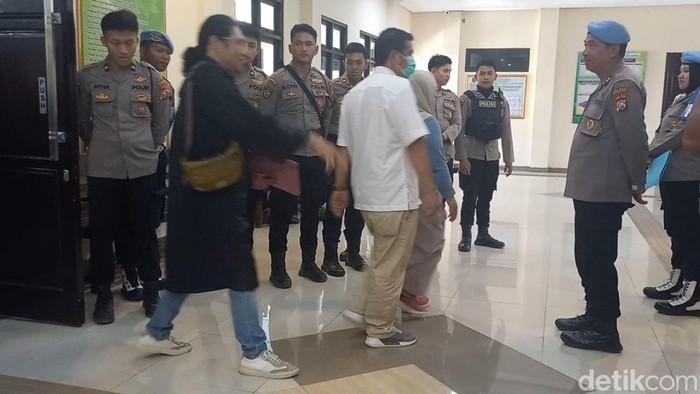 Sidang Wakil Ketua DPRD Sampang Sidang Wakil Ketua DPRD Sampang