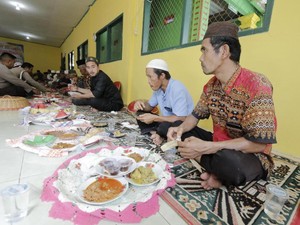 10 Tradisi Idul Adha di Indonesia yang Unik, Ada Nganggung dari Babel