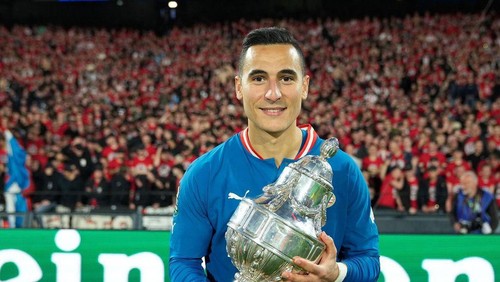 Klub Jerman, Mainz 05, resmi membekukan pemainnya, Anwar El Ghazi. Hukuman itu diberikan karena El Ghazi mengunggah dukungannya kepada Palestina. Kabar itu diumumkan Mainz 05 dalam pernyataan resminya, Rabu (18/08/2023) dini hari WIB.