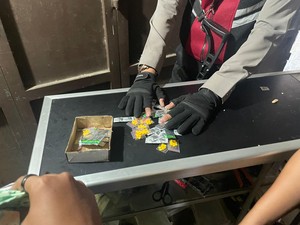 Polisi Gagalkan Transaksi Obat Terlarang di Cimahi, 3 Orang Diciduk