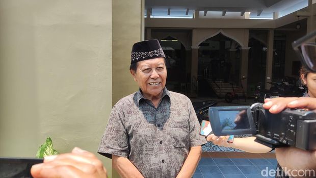 Bazari, tetangga Mahfud Md di Sambilegi, Maguwoharjo, Sleman, Rabu (18/10/2023).