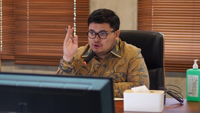Bupati Kediri Hanindhito Himawan Pramana