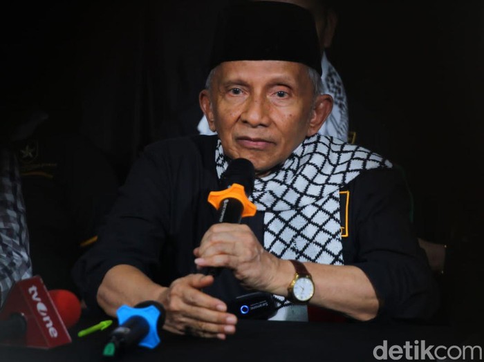 Deklarasi Partai Ummat dukung pasangan Anies Baswedan-Muhaimin Iskandar di kediaman Amien Rais, Condongcatur, Depok, Sleman, Rabu (18/10/2023)