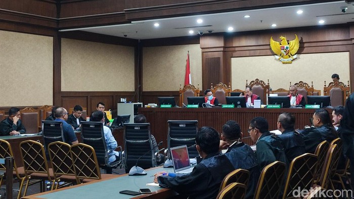 Eks Dirut Bakti Kominfo Anang Achmad Latif mengungkap eks Menkominfo Johnny G Plate meminta setoran Rp 500 juta/bulan untuk insentif anak buah yang kerja keras. (Wilda HN/detikcom)