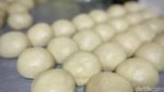 Rela PO Berminggu-minggu Demi Roti Elisa yang Lembut Harum
