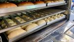 Rela PO Berminggu-minggu Demi Roti Elisa yang Lembut Harum