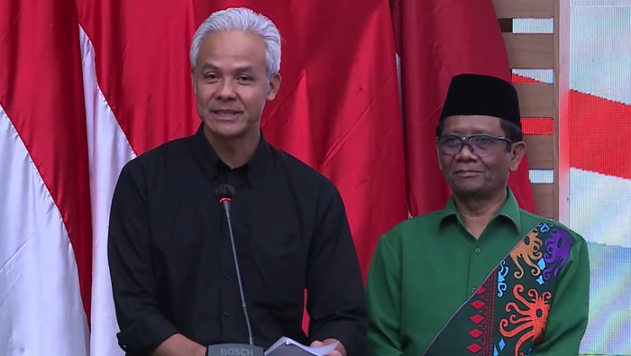 Ganjar Pranowo dan Mahfud Md
