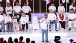 Ganjar-Mahfud MD Kompak Serba Putih di Deklarasi Bakal Capres-Cawapres