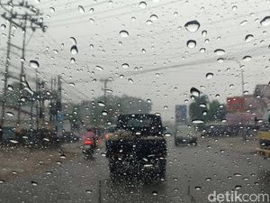 Modifikasi Cuaca Bikin Langit Jambi Diguyur Hujan Sedang Hingga Lebat