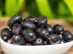 10 Manfaat Buah Jamblang untuk Hidup Lebih Sehat
