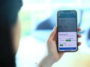 Cara Cek Gojek Wrapped, Tren Bagikan Riwayat Transaksi di Media Sosial