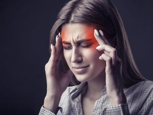 Kenali Ciri-ciri Migrain Biasa Vs Gejala Stroke, Jangan Sampai Salah!