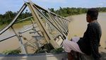 Jembatan Baja di Nagan Raya Aceh Ambruk
