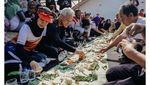 Keseruan Ganjar Pranowo Saat Liwetan hingga Cicip Durian