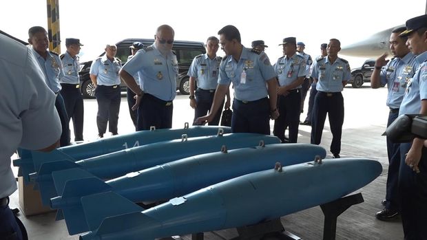 Letkol Yogaswara kembangkan bom untuk pesawat tempur