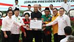 Ganjar-Mahfud Semringah Banget Usai Diumumkan Jadi Paslon Pilpres