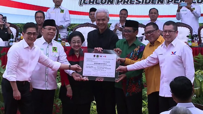 Mahfud Md dideklarasikan menjadi cawapres untuk Ganjar Pranowo