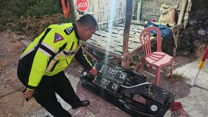 Mobil Avanza tertabrak KA Blambangan di Lamongan hingga 3 penumpang tewas