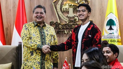 Momen Kaesang Bertemu Airlangga di Markas Golkar