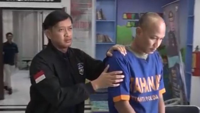 Polisi melimpahkan pelaku komplotan hacker bobol rekening modus kirim file undangan nikah
