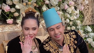 8 Foto Raffi-Nagita Anniversary Pernikahan ke-9, Nikah Lagi Pakai Adat Jawa