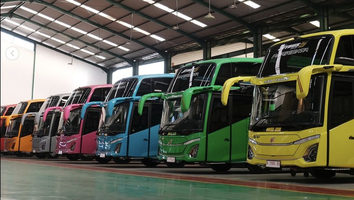 40 bus baru PO Subur Jaya meluncur dari garasi Adiputro