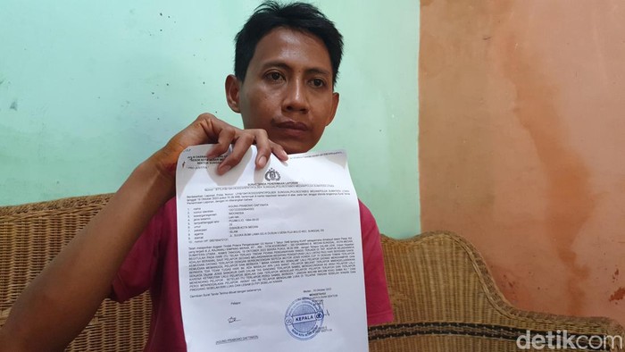 Agung Prabowo Daftinata (29), petugas Dinas Perhubungan (Dishub) Kota Medan menjadi korban penganiayaan seorang pria