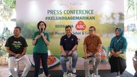 Parent session pertama ini diadakan di Ruang Publik Terpadu Ramah Anak (RPTRA) Lenteng Agung, Jakarta Selatan, sebagai perwujudan ruang edukasi masyarakat dan keluarga.