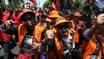 Ekspresi Meriah Relawan Ganjar-Mahfud Meski Cuaca Terik