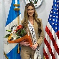 Aturan itu diumumkan JKN Global Group setelah mengakuisisi Miss Universe Organization dari IMG Worldwide pada Oktober 2022. Perubahaan dibuat demi menjadikan Miss Universe sebagai One Universe yang mengutamakan inklusivitas dan kesetaraan. Foto: Instagram/@michellecohnb