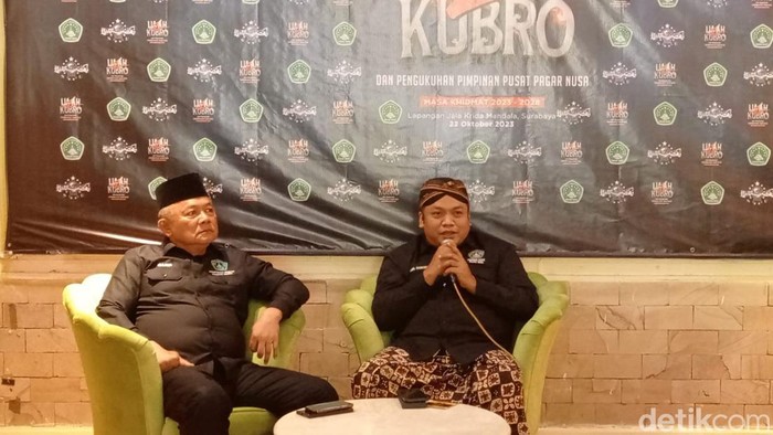 Konferensi pers jelang Ijazah Kubro Pagar Nusa di Surabaya yang akan dihadiri Presiden Jokowi.