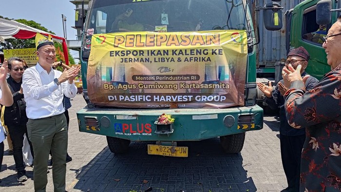 Menteri Perindustrian Agus Gumiwang