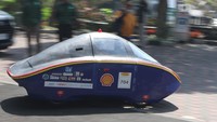 Kemudian ada Supercrofa yang merupakan mobil listrik dengan jarak tempuh 200 kilometer per kilowatt hour (kWh).  