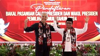 Pasangan bacapres dan bacawapres Ganjar Pranowo dan Mahfud Md resmi daftar sebagai calon presiden dan calon wakil presiden ke KPU RI. 