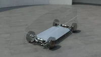 Hasilnya adalah pusat gravitasi yang sangat rendah, yang bila dikombinasi dengan sistem kontrol semua roda e-4ORCE yang canggih, menghasilkan akselerasi dan deselerasi yang mulus dan datar. Foto: Dok. Nissan