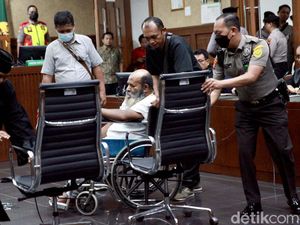 8 Fakta Mengejutkan di Putusan Lukas Enembe yang Jauh Lebih Ringan