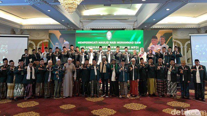 Pelantikan pengurus Majelis Permusyawaratan Pengasuh Pesantren se-Indonesia (MP3I) Jatim