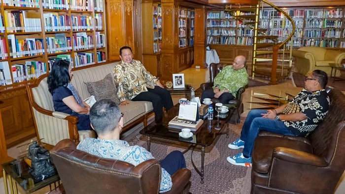 Pertemuan Bamsoet dengan Anak BJ Habibie
