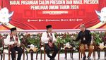 Potret Anies-Cak Imin Jadi Paslon Pertama yang Daftar ke KPU